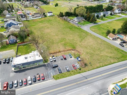 211 Broadkill Rd, MILTON, DE, 19968-1009 | Card Image