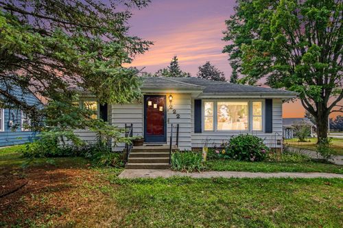 222 Woodrow Street, Fremont, MI, 49412 | Card Image