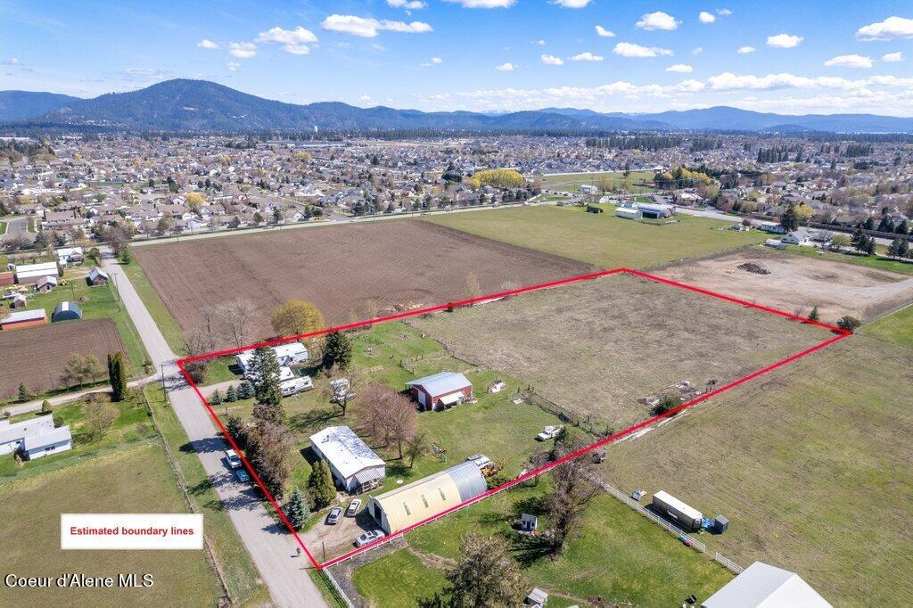Cranston Ave, Hayden, ID 83835