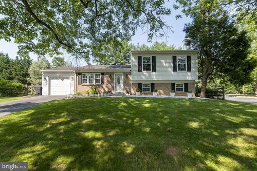 13413 Winterspoon Ln, GERMANTOWN, MD, 20874-1038 | Card Image
