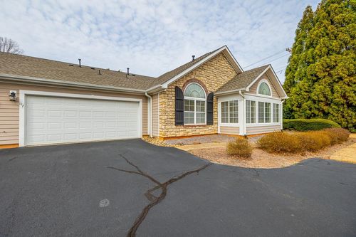 117 Ravines Ln, Spartanburg, SC, 29301-1252 | Card Image