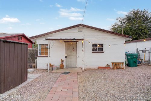 1520 W Wetmore Road, Tucson, AZ, 85705 | Card Image