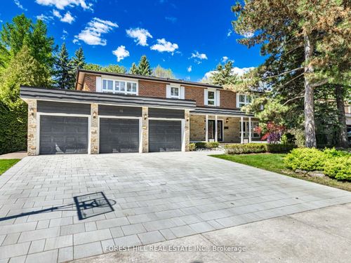 16 Sagewood Dr, North York, ON, M3B3G5 | Card Image