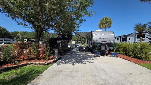 579 Waterway Dr, RIVER RANCH, FL, 33867 | Card Image