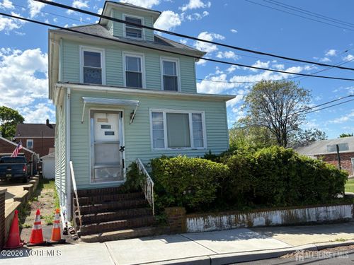 42 Quaid St, Sayreville, NJ, 08872-1533 | Card Image