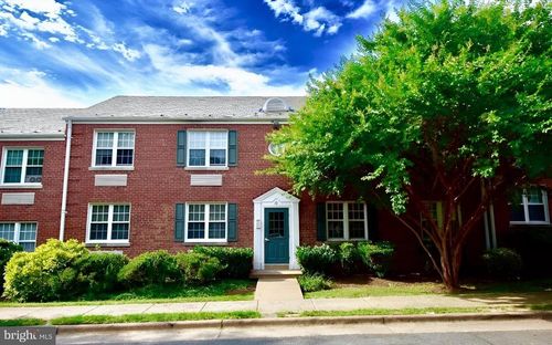 apt-a-10 Ashby St, ALEXANDRIA, VA, 22305-2816 | Card Image