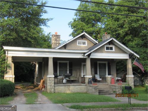 210 S 4th St, Tennille, GA, 31089-1224 | Card Image