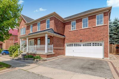 90 Seward Cres, House other with 4 bedrooms, 4 bathrooms and 6 parking in Ajax ON | Image 1