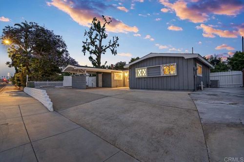 8123 Palm St, Lemon Grove, CA, 91945-3029 | Card Image