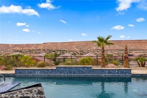 1227 Dome Peak Cir, Mesquite, NV, 89034-1182 | Card Image