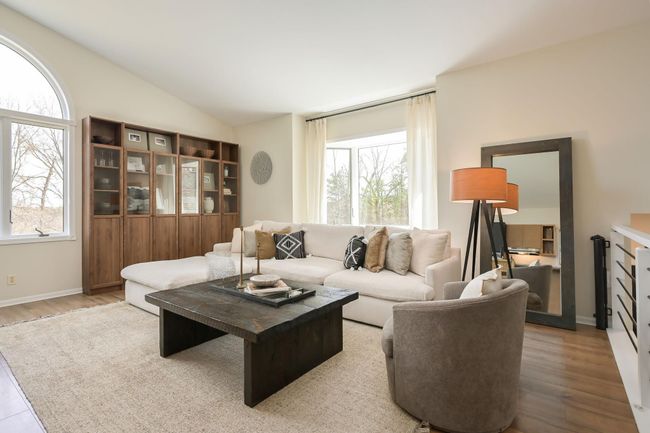 Bay window soaks in the Southern sunny exposure. | Image 11