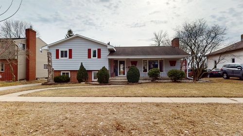 1312 W 6th St, Storm Lake, IA, 50588-2916 | Card Image