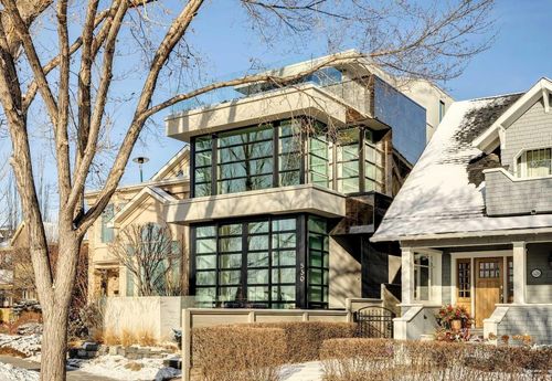 530 Crescent Rd Nw, Calgary, AB, T2M4A5 | Card Image