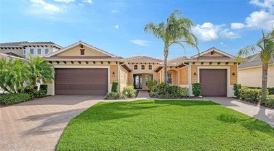 5706 Tidewater Preserve Boulevard, House other with 3 bedrooms, 3 bathrooms and null parking in Bradenton FL | Image 2