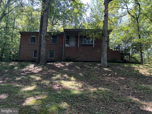 15 October Ln, Fredericksburg, VA, 22405-6027 | Card Image