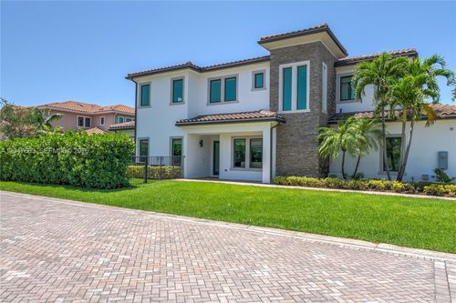 3412 Emerson Ln, Fort Lauderdale, FL, 33312-6290 | Card Image