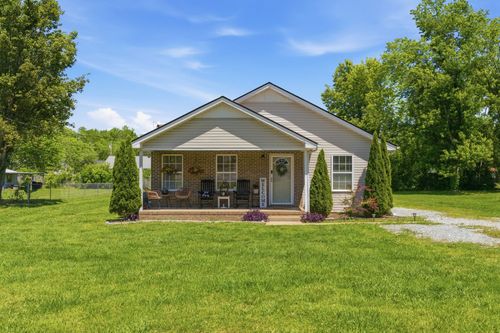 308 Hunter St, Portland, TN, 37148-1633 | Card Image