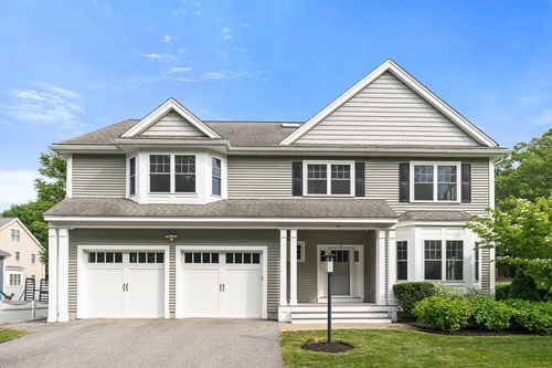 49 Sheridan Cir, Winchester, MA, 01890-1521 | Card Image