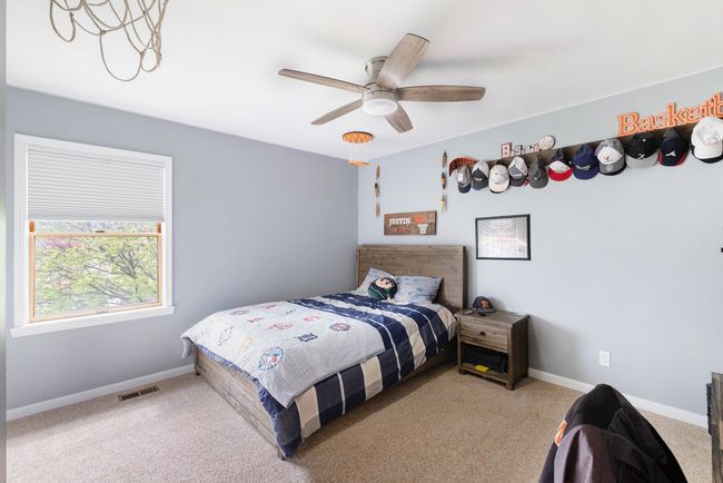 2352 Stepping Stone Pass, House other with 4 bedrooms, 3 bathrooms and null parking in Flushing MI | Image 17