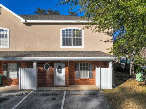 528 Maple Ave, Niceville, FL, 32578-3335 | Card Image