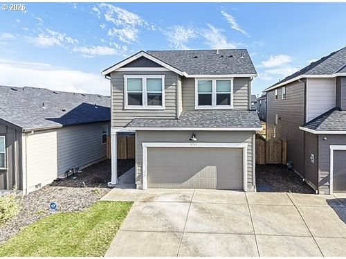 2743 V St, Springfield, OR, 97477-2496 | Card Image