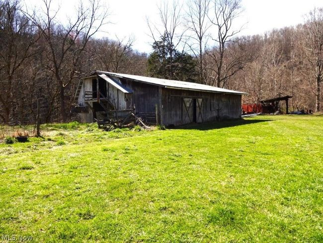 14479 Elk River Rd, House other with 2 bedrooms, 2 bathrooms and null parking in Duck WV | Image 43