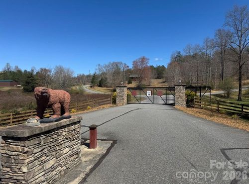 154-0 Chocolate Drop Cir, Union Mills, NC, 28167 | Card Image