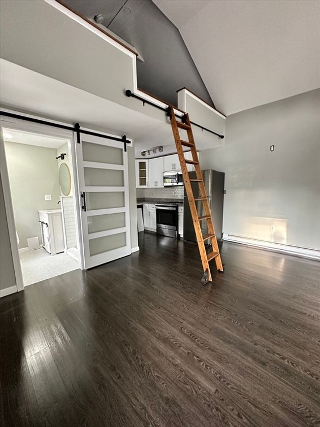 5 Coburn Ave, House other with 0 bedrooms, 1 bathrooms and 2 parking in Worcester MA | Image 8