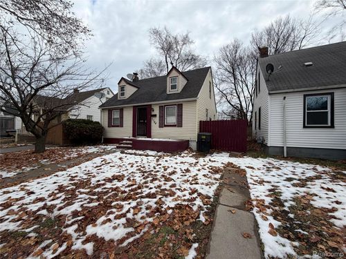 7784 Mettetal St, Detroit, MI, 48228-3678 | Card Image
