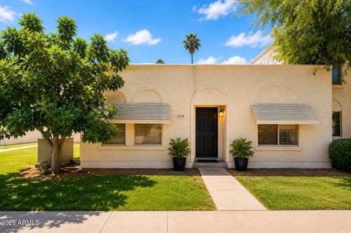 5719 N 44th Ln, Glendale, AZ, 85301-6307 | Card Image