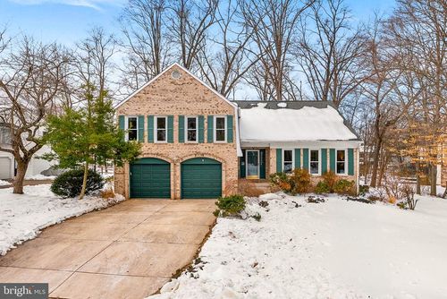 45 Carrollton Rd, STERLING, VA, 20165-5632 | Card Image