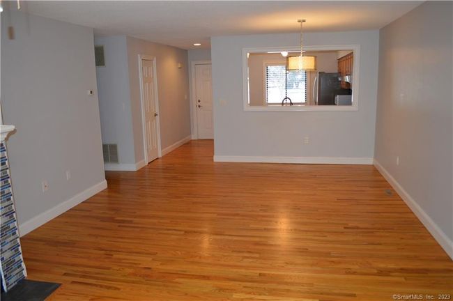 2 - 2 Westview Ct, Condo with 2 bedrooms, 3 bathrooms and null parking in Avon CT | Image 6
