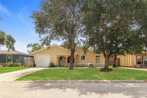 1502 Austin Street, Portland, TX, 78374 | Card Image