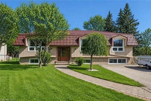2 Hamilton Drive, Guelph/Eramosa, ON, N1H6J2 | Card Image