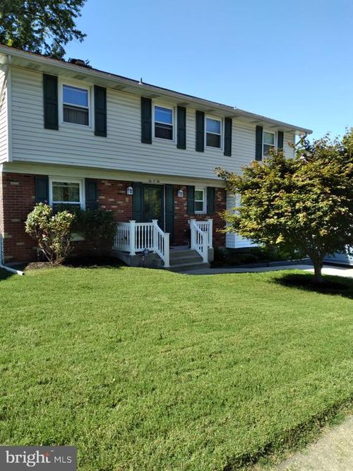 202 Cranbrook Rd, COCKEYSVILLE, MD, 21030-3402 | Card Image