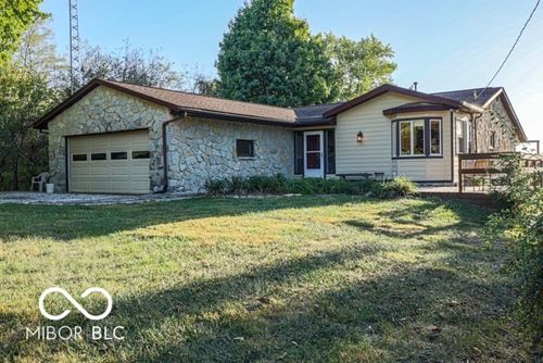 1929 E Overcoat Rd, Crawfordsville, IN, 47933-7142 | Card Image