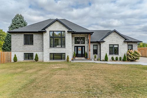 1920 Turkey Point Rd, Simcoe, ON, N3Y4J9 | Card Image