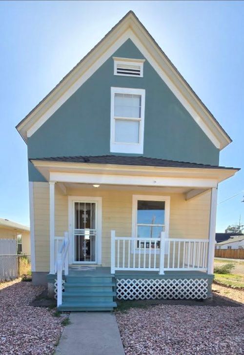 402 Lincoln Ave, La Junta, CO, 81050-3627 | Card Image