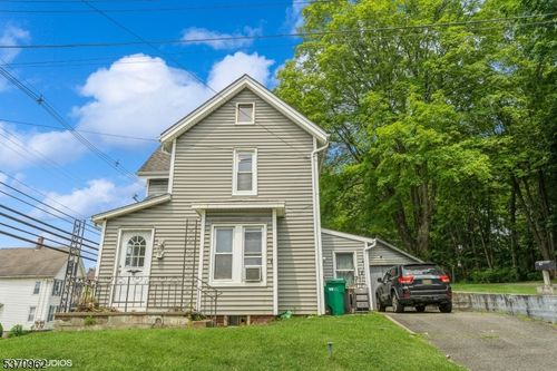 63 Hamburg Ave, Sussex, NJ, 07461-2224 | Card Image