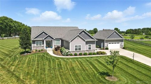 2888 Lucy Ln, Waynesville, OH, 45068-8737 | Card Image