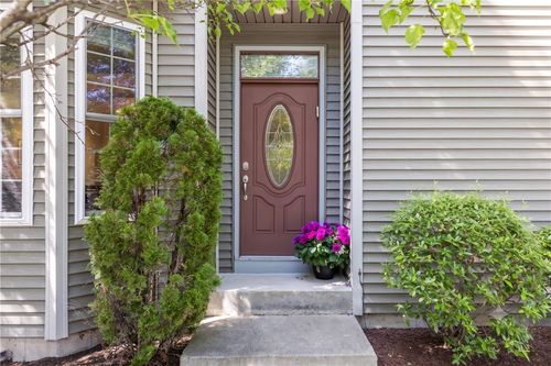 6-315 Old River Rd, Manville, RI, 02838-1061 | Card Image