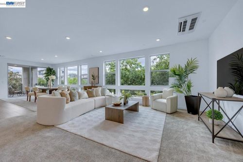 202-5700 Central Pkwy, Dublin, CA, 94568 | Card Image