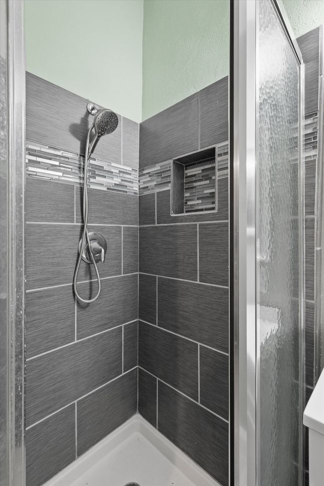 En suite bath | Image 24