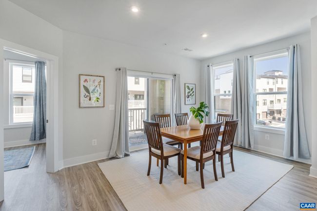 B - 802 Wesley Ln, Condo with 3 bedrooms, 3 bathrooms and null parking in CHARLOTTESVILLE VA | Image 12