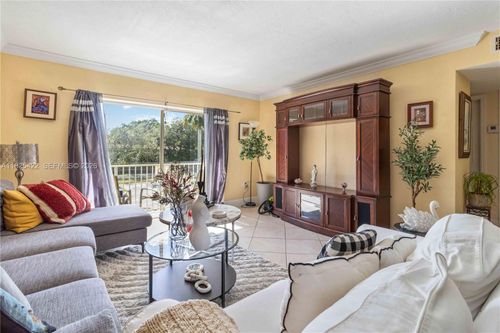 apt-217e-8475 Sw 94th St, Miami, FL, 33156-7363 | Card Image