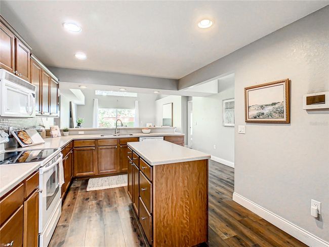 Plenty of space to cook and entertain in this kitchen | Image 41