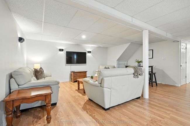 41 Market St, House other with 4 bedrooms, 2 bathrooms and 4 parking in Lisle ON | Image 15