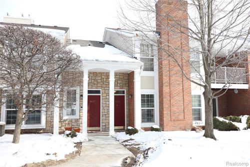 44982 Marigold Dr, Sterling Heights, MI, 48314-1211 | Card Image