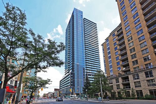 2309-125 Redpath Ave, Toronto, ON, M4S0B5 | Card Image