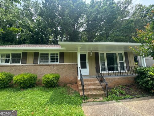 827 San Miguel Drive, Stone Mountain, GA, 30083 | Card Image